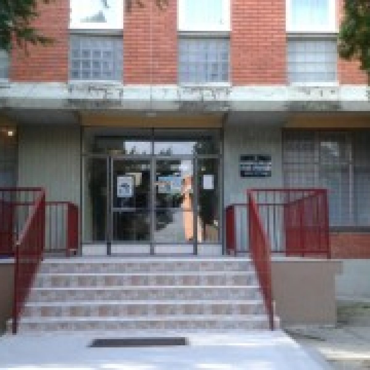 skola-mutnica-1280x768-300x180